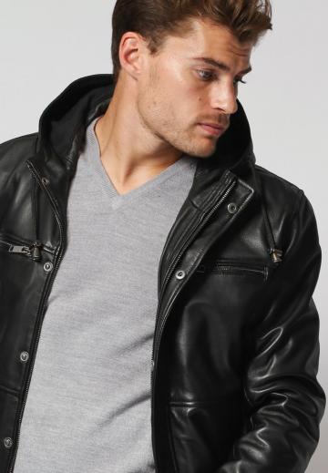 Кожаная куртка