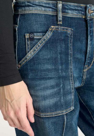 Джинсы