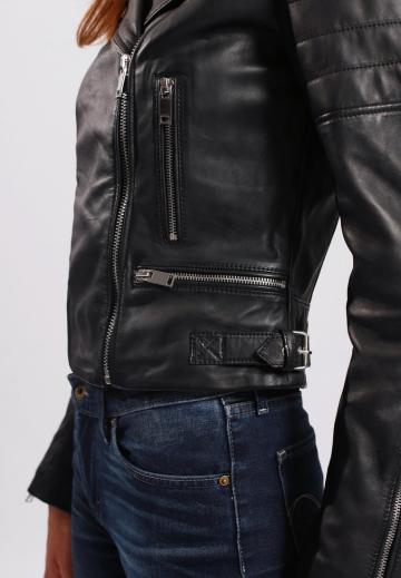 Кожаная куртка