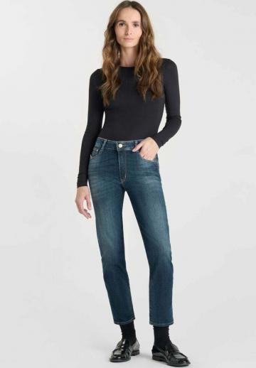 Короткие джинсы