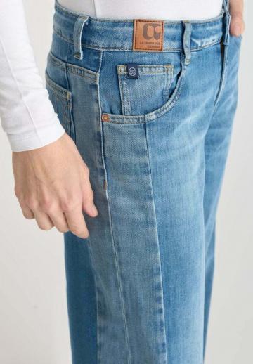 Джинсы