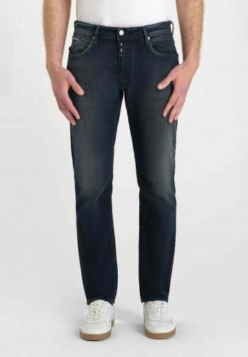 Джинсы