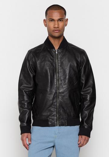 Кожаная куртка