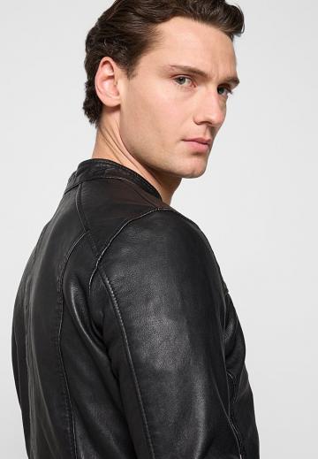 Кожаная куртка