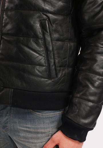 Кожаная куртка