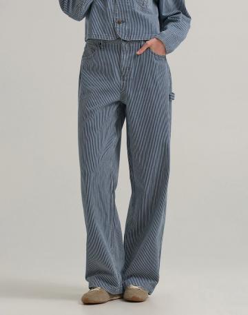 Прямые джинсы