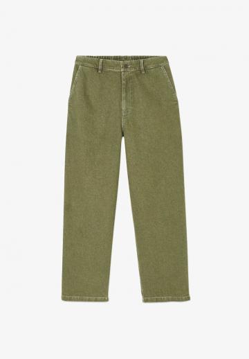 Прямые джинсы