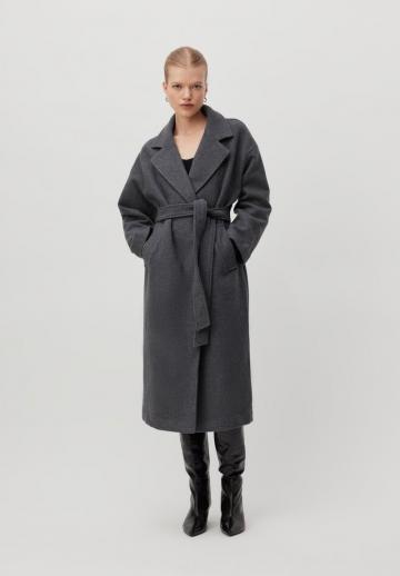 Шерстяное пальто