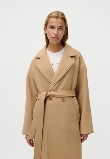 Шерстяное пальто