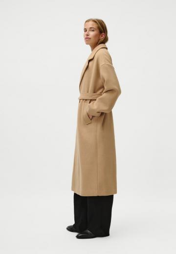 Шерстяное пальто