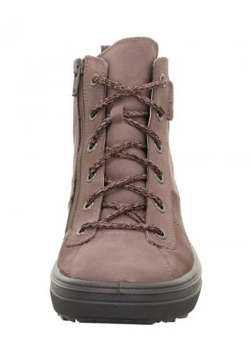 Ботинки на шнуровке
