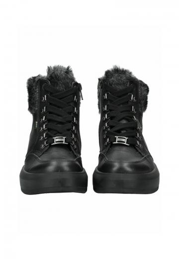 Зимние ботинки