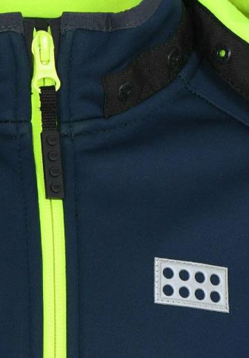 Спортивная куртка