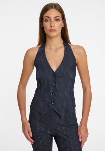 Джинсовая жилетка