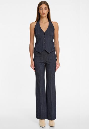 Джинсовая жилетка