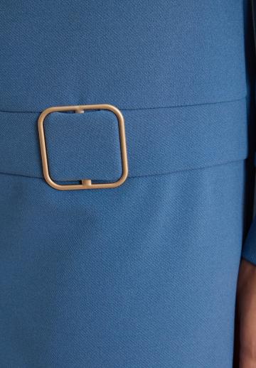 Короткое платье