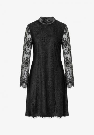 Короткое платье