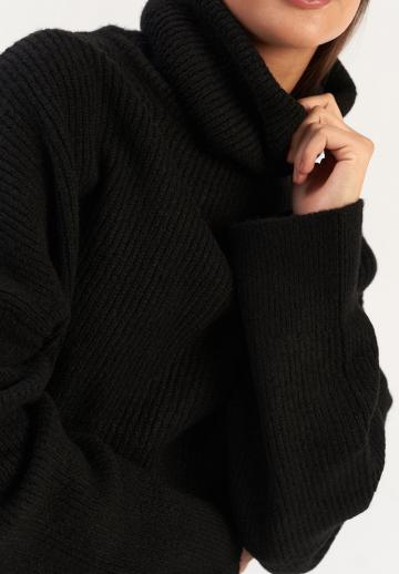 Длинный пуловер