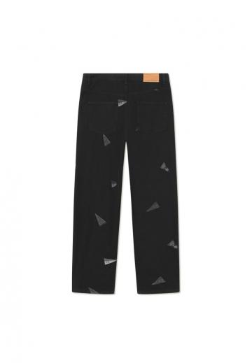 Прямые джинсы