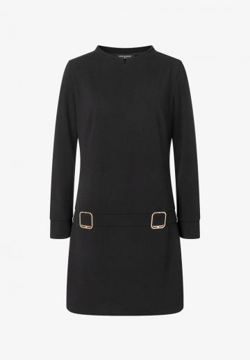 Короткое платье