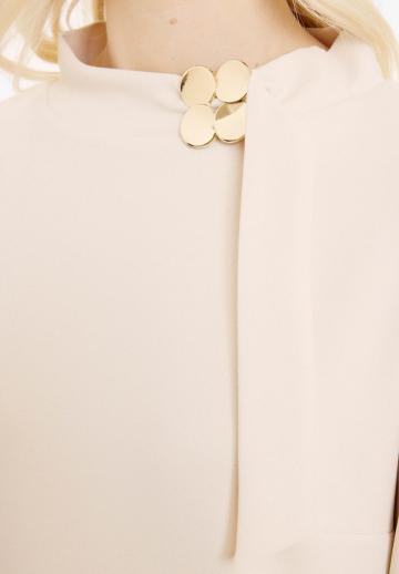 Короткое платье