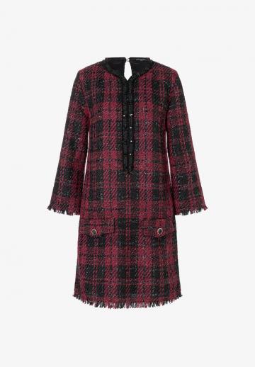 Вязаное платье