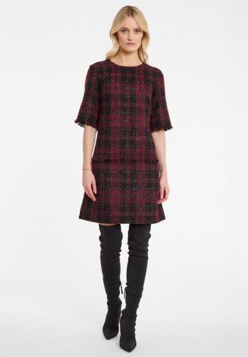 Вязаное платье