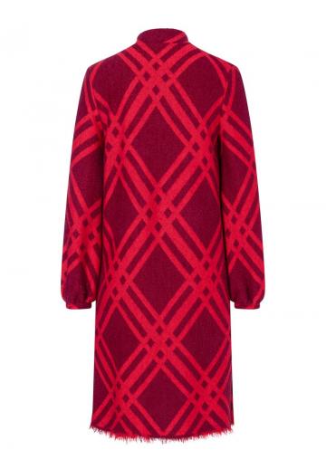 Вязаное платье