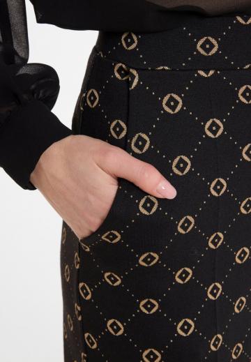 Прямые брюки