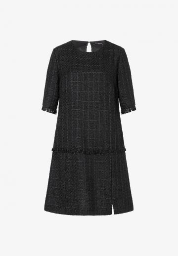 Вязаное платье