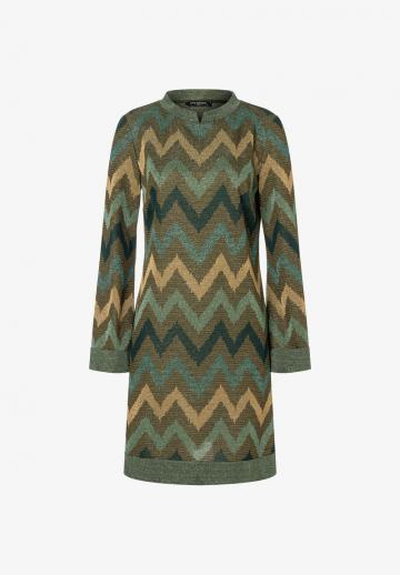 Вязаное платье