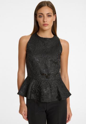 Блузка без рукавов