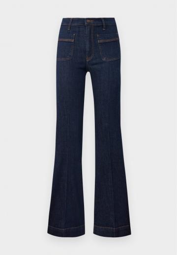 Клешеные джинсы