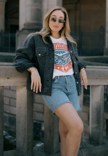 Джинсовые шорты