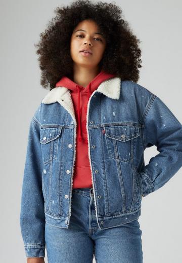 Джинсовая куртка
