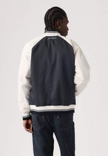 Куртка бомбер