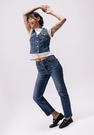 Короткие джинсы