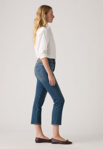 Короткие джинсы