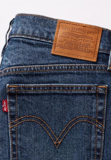 Клешеные джинсы