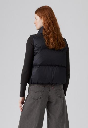 Джинсовая жилетка