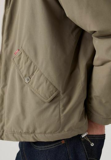 Зимняя куртка