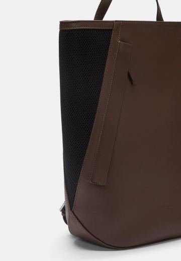 Кожаный рюкзак