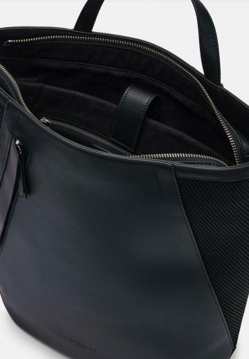 Кожаный рюкзак