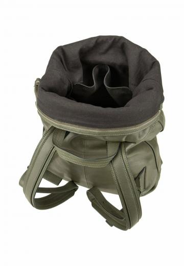 Кожаный рюкзак