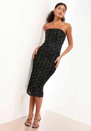 Платье без бретелек