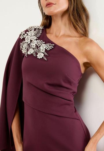 Платье футляр