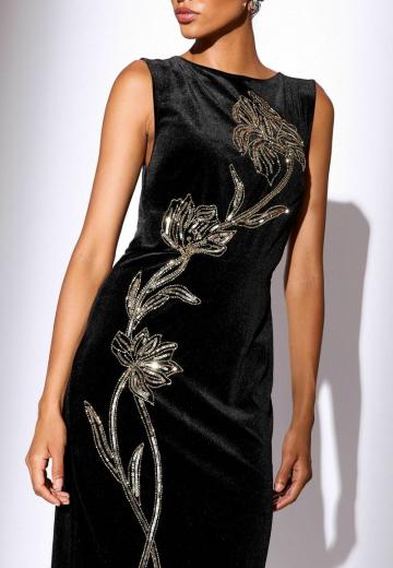 Платье футляр