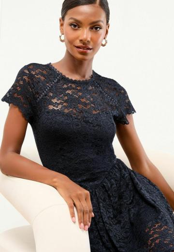 Короткое платье