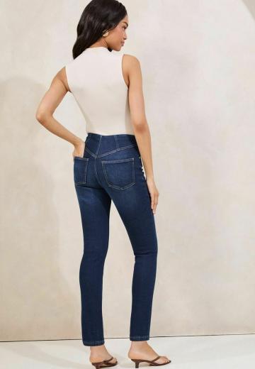 Узкие джинсы