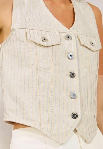 Джинсовая жилетка